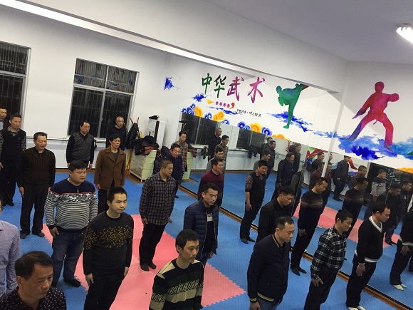 公益健身活动1.JPG 公益健身活动1.JPG